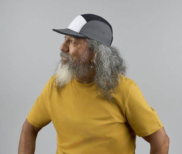 5-panel pet met platte rand en verwassen effect